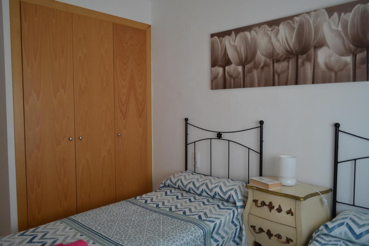 Triplex A 200 Metros De La Playa Apartman Gandía Kültér fotó