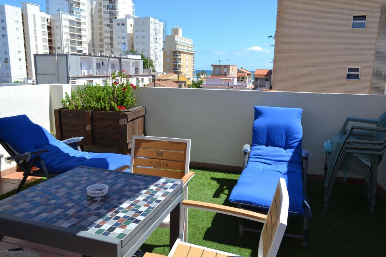 Triplex A 200 Metros De La Playa Apartman Gandía Kültér fotó