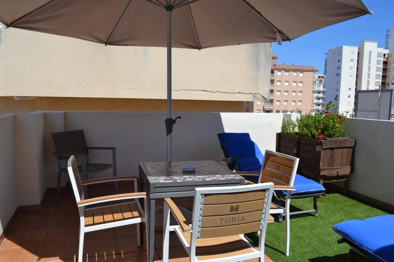 Triplex A 200 Metros De La Playa Apartman Gandía Kültér fotó